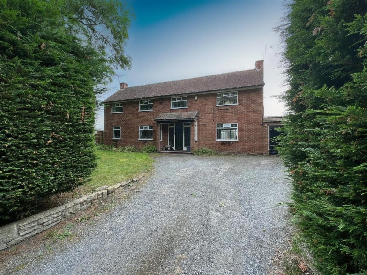 Crab Lane, Bobbington, DY7 5DZ