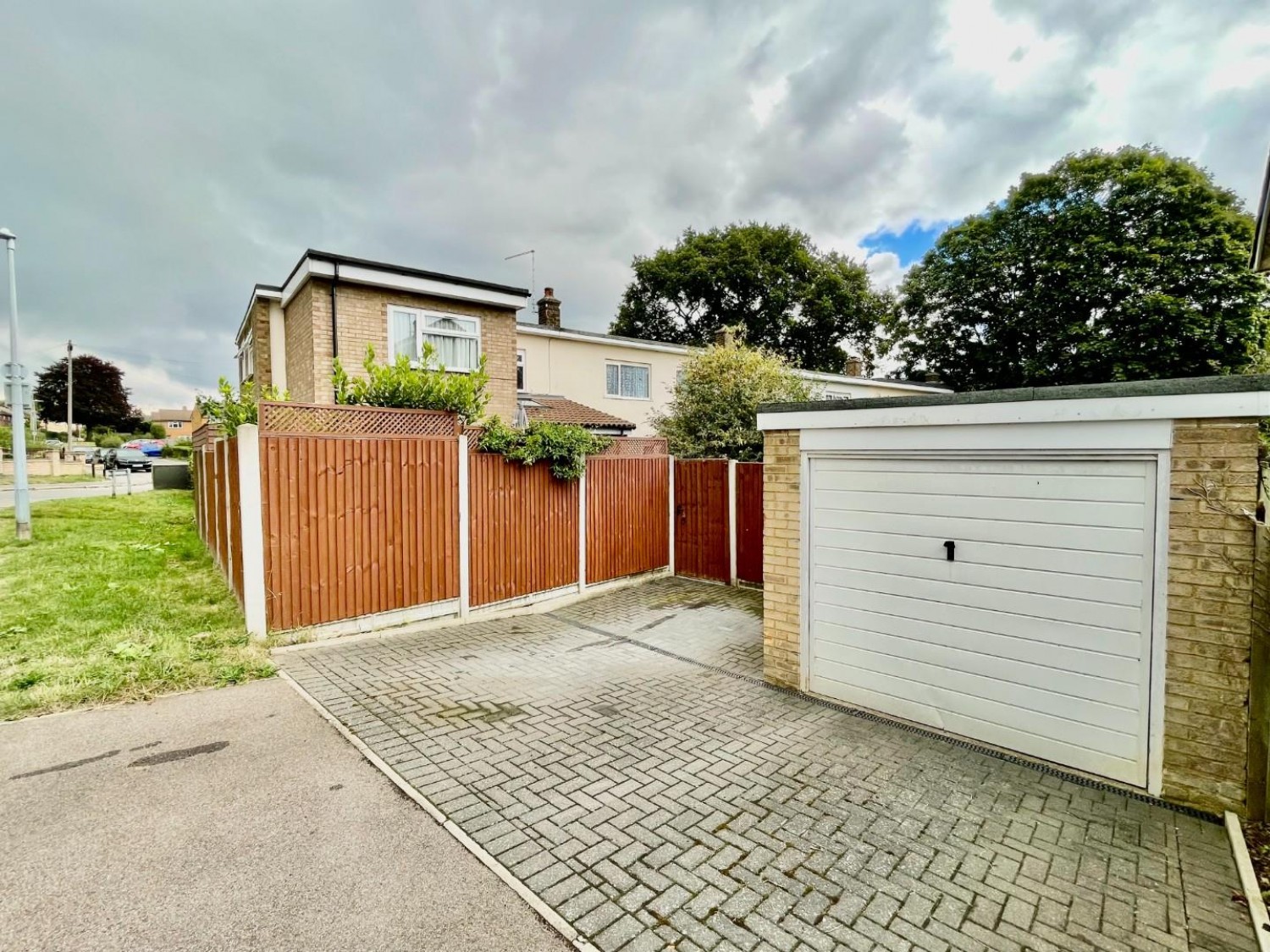 Broad Oak Way, Stevenage