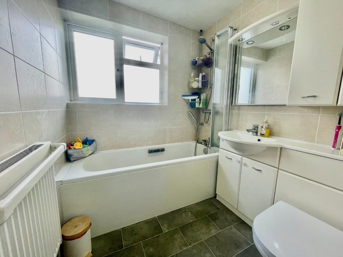 Broad Oak Way, Stevenage