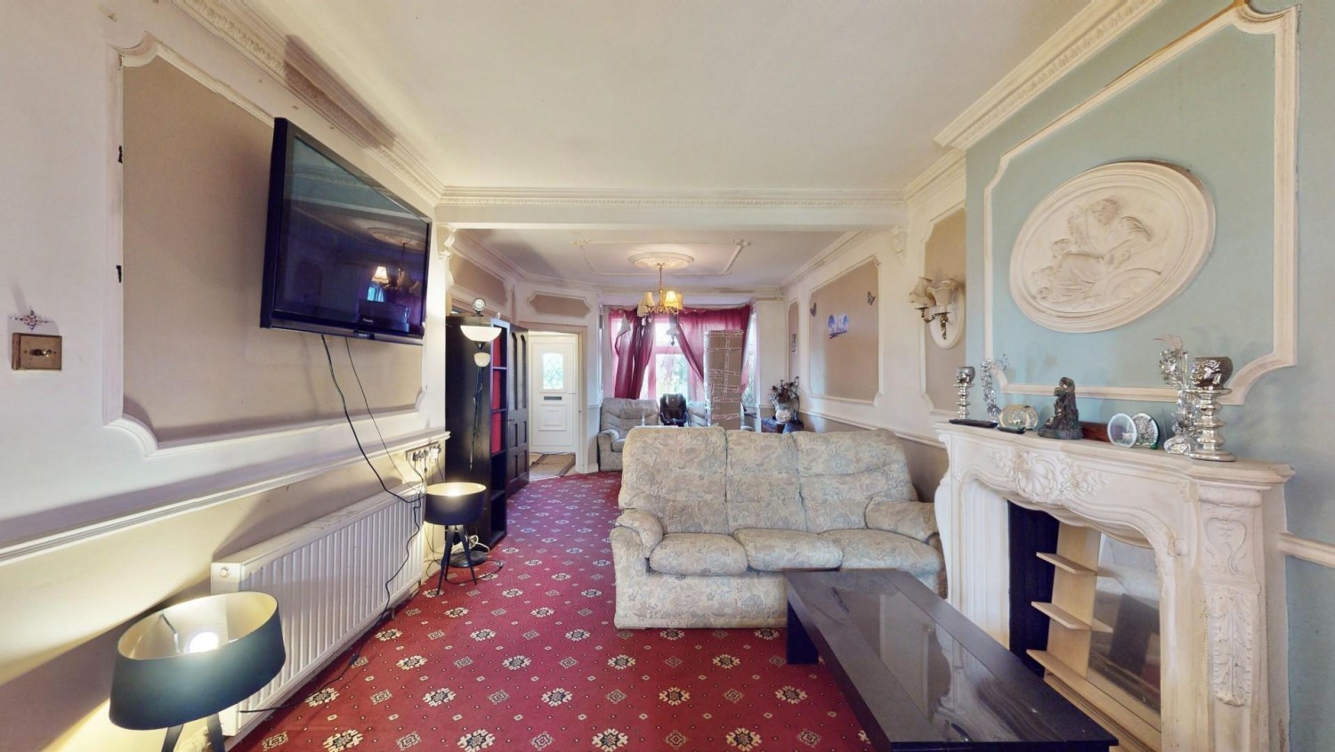 Adelaide Gardens, Chadwell Heath, RM6