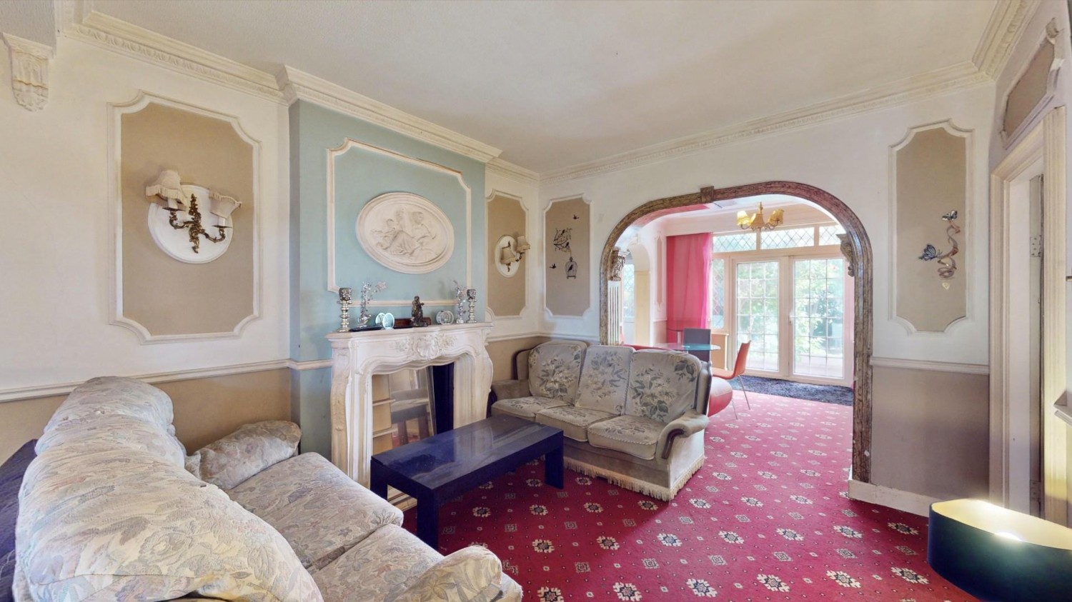 Adelaide Gardens, Chadwell Heath, RM6