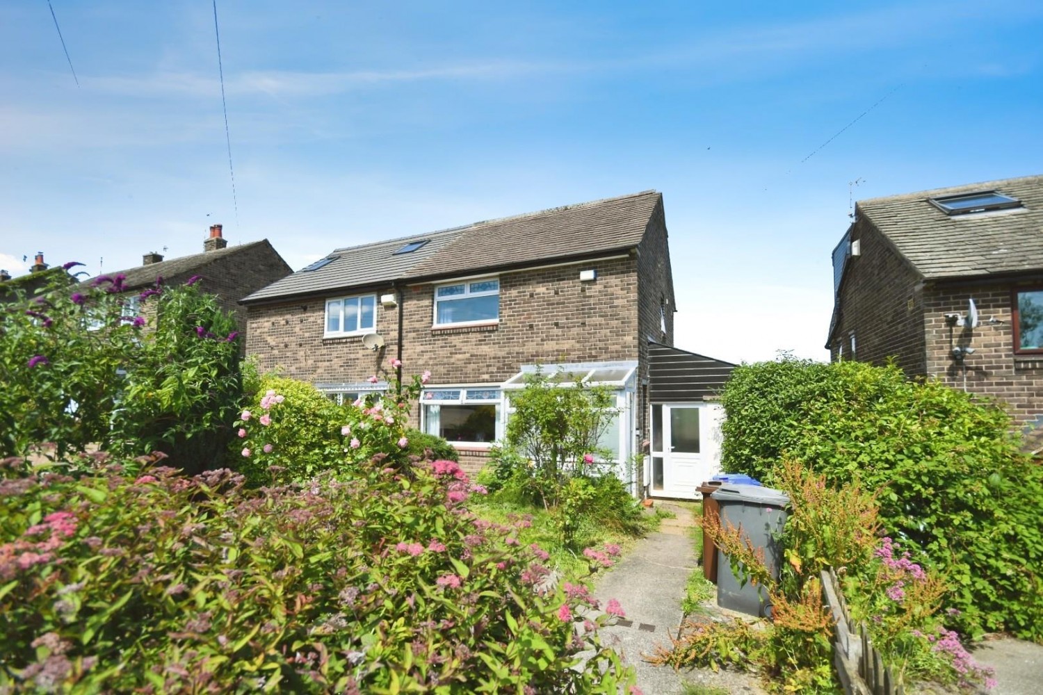 3 bedroom House for sale in Dungworth Green, Dungworth, S6