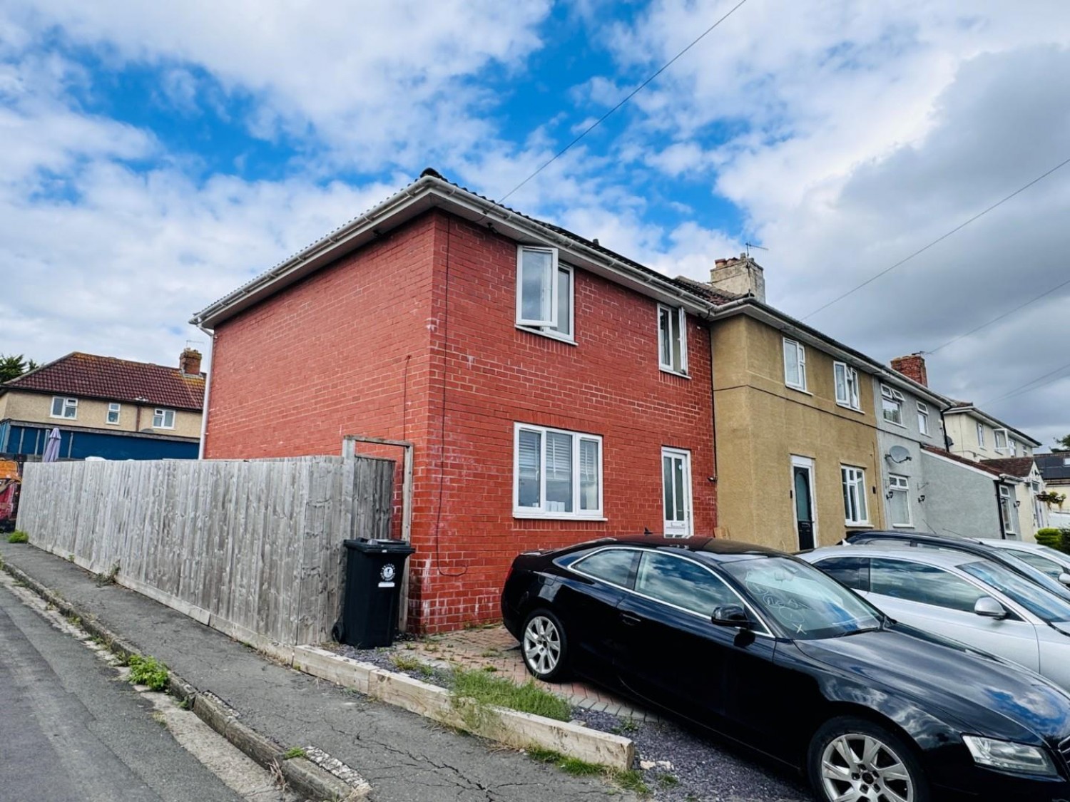 Nailsea Close , Bristol, BS13 7EH