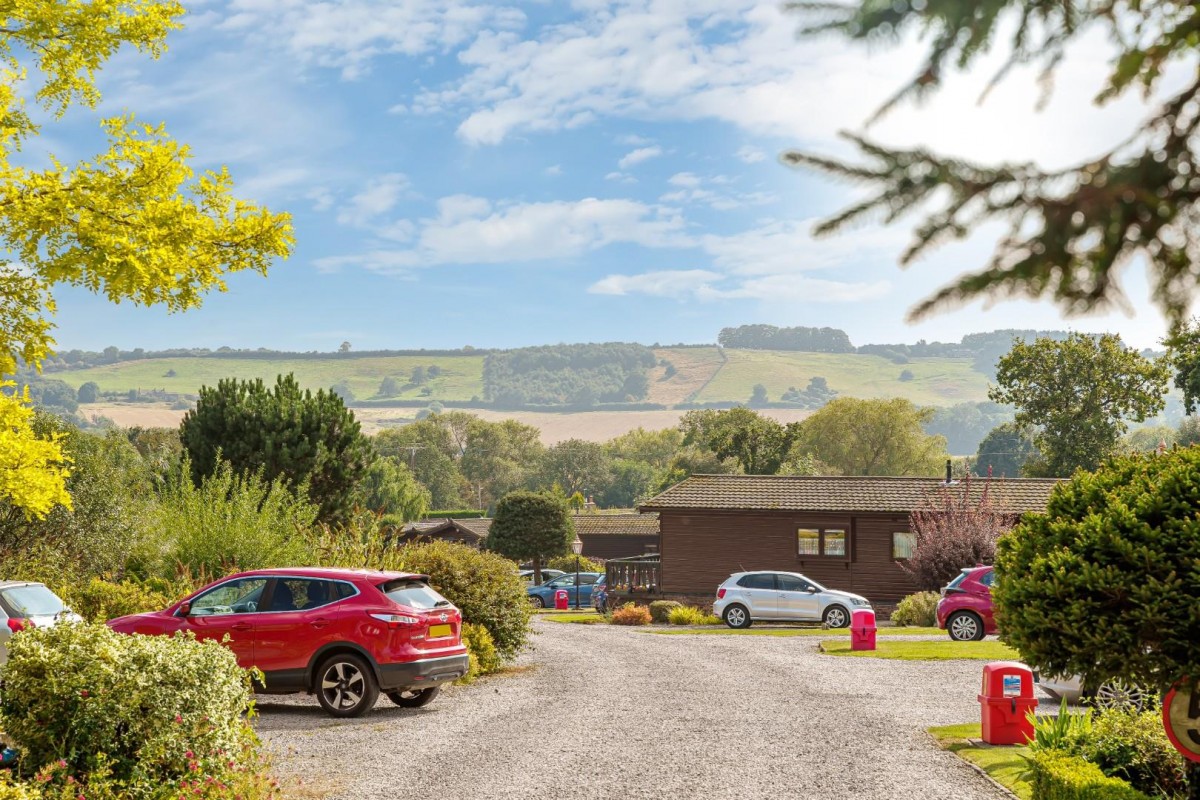 Spring Lane, Kearby