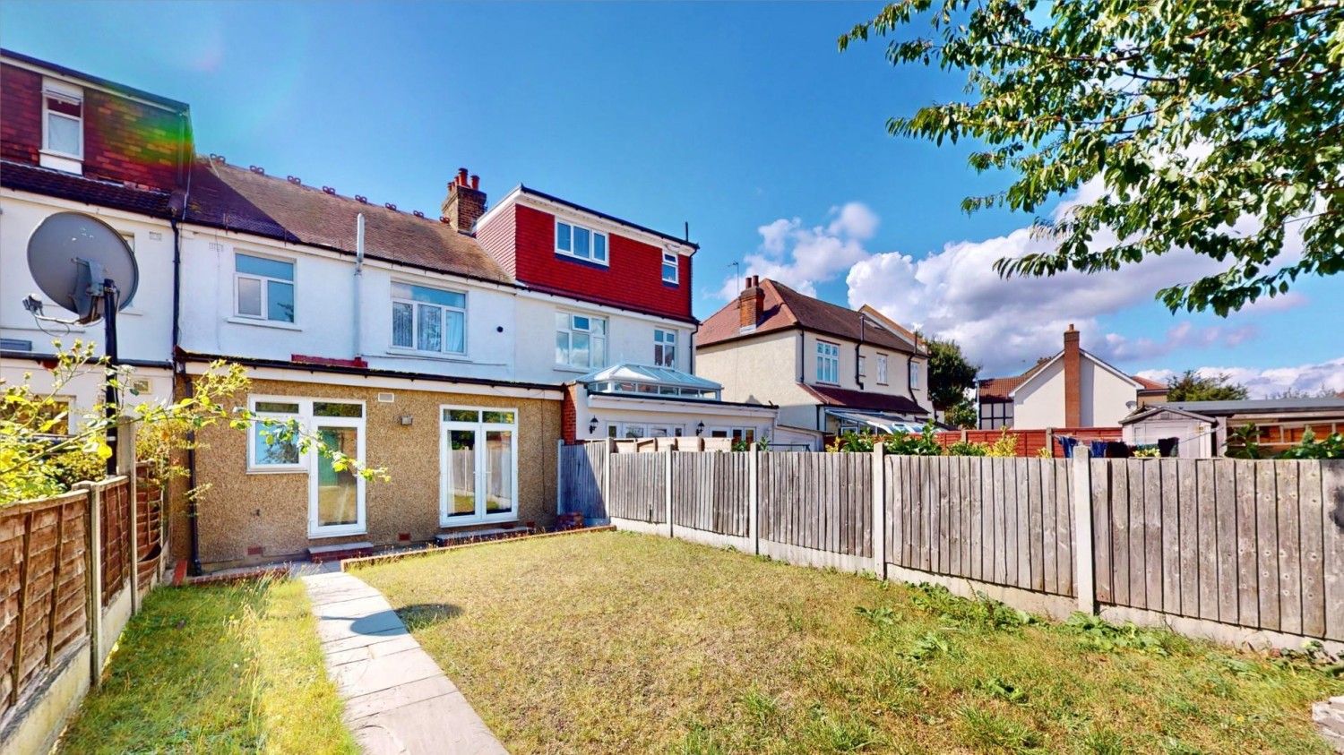 Hamilton Avenue, Ilford, IG6