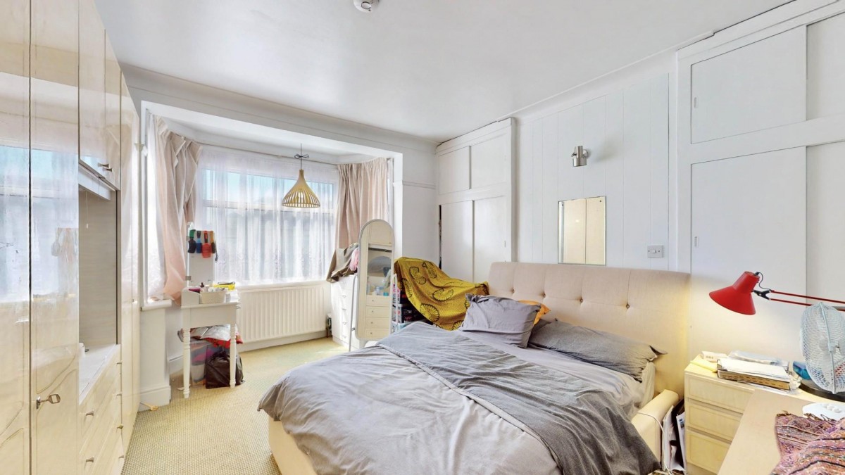 Hamilton Avenue, Ilford, IG6