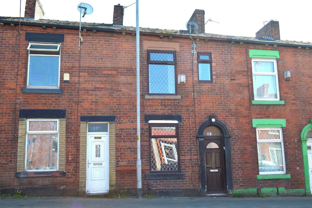 Hollins Road, Oldham