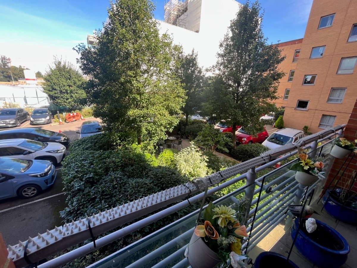 Pinetree Court, Stevenage