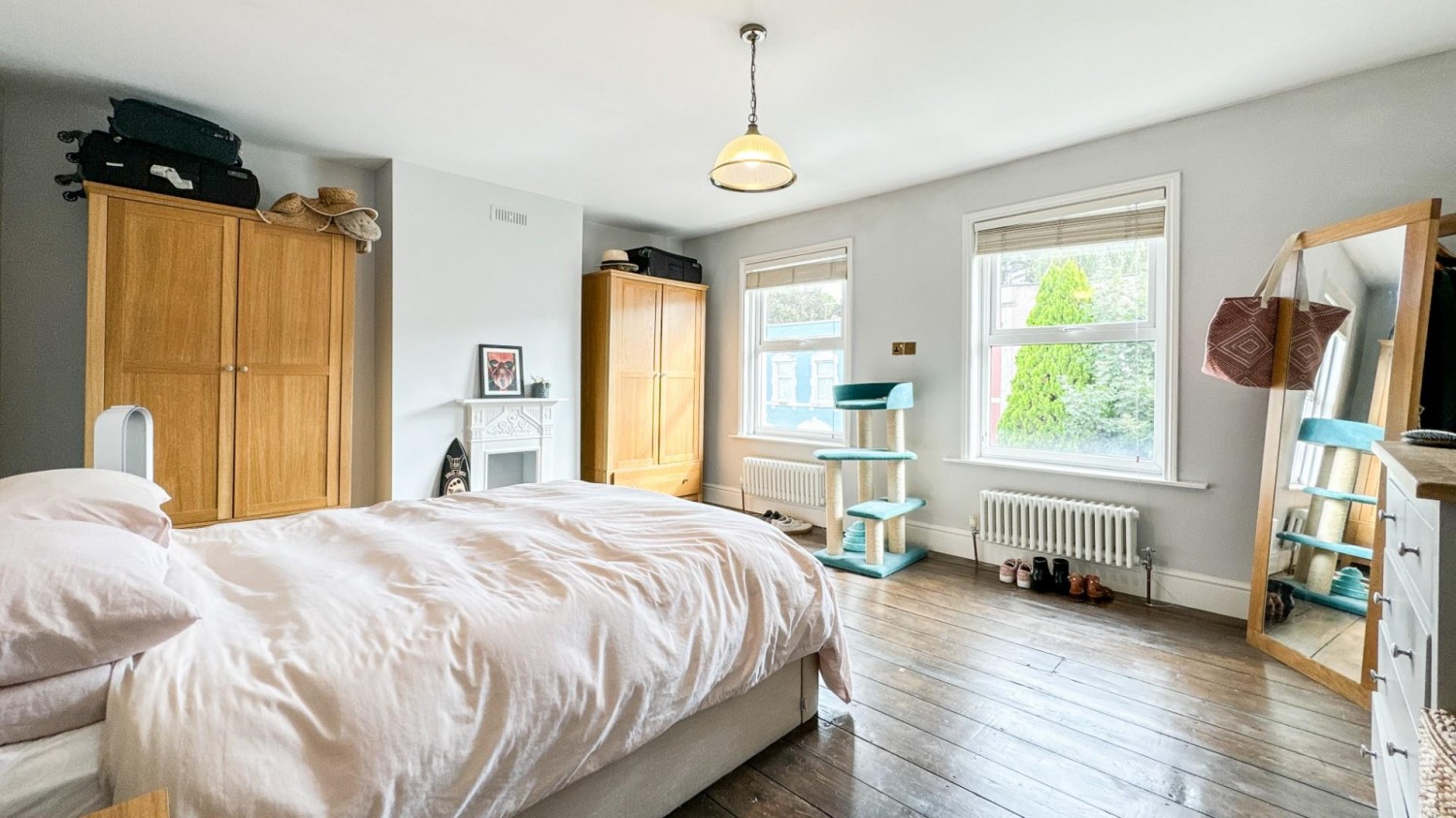 2 bedroom House for sale in Oxford Street, Totterdown, Bristol, BS3