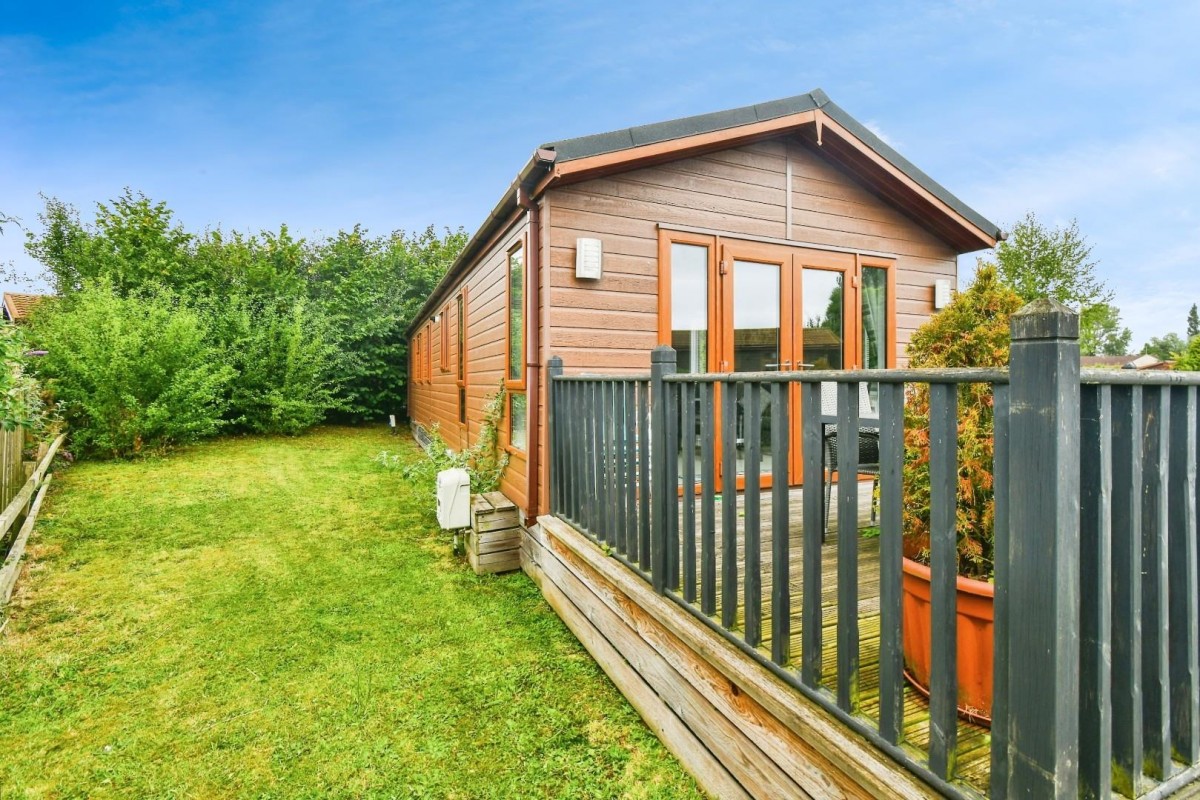 Hull Road, Wilberfoss, York, YO41 5PF