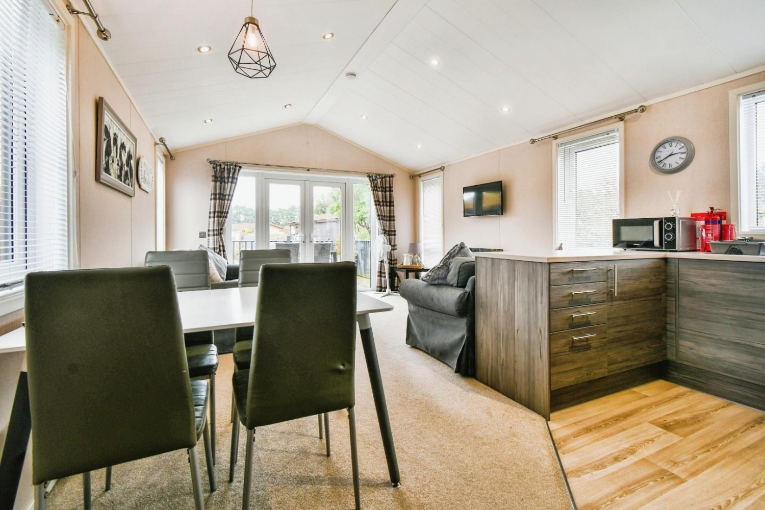 Hull Road, Wilberfoss, York, YO41 5PF