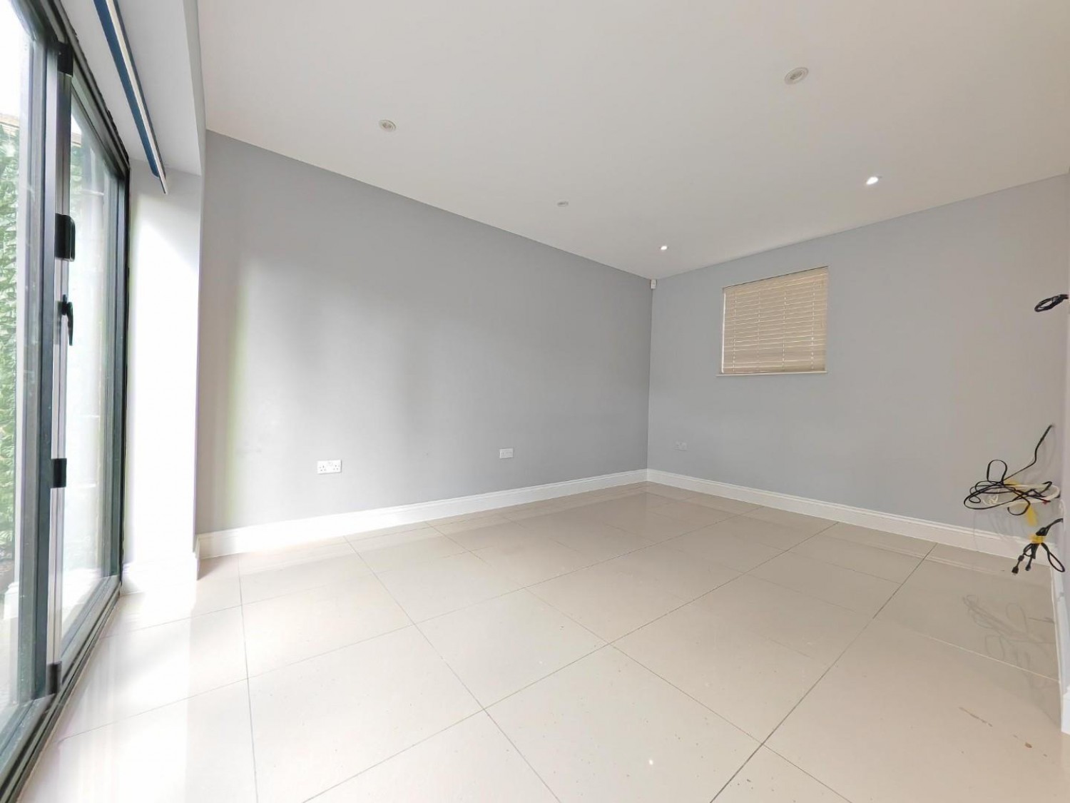 Peach Street, Wokingham