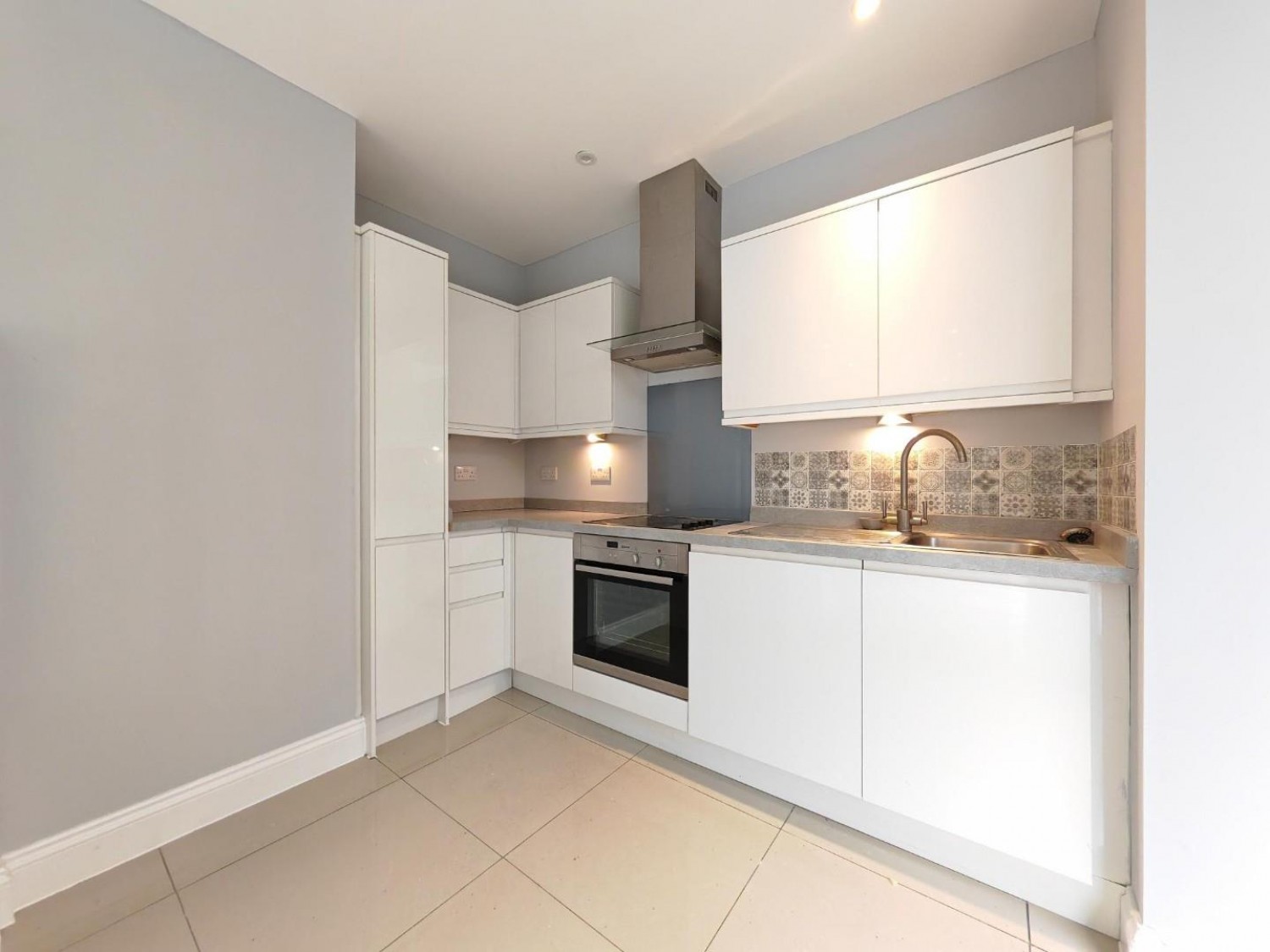 Peach Street, Wokingham