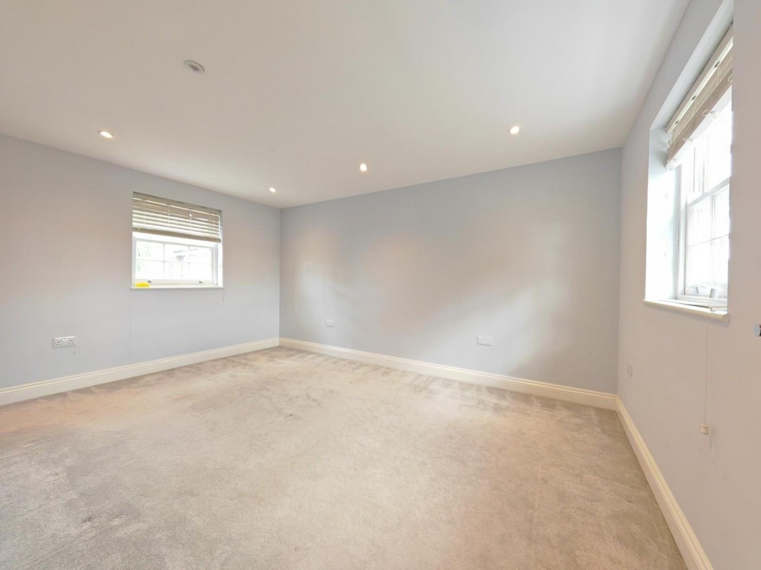 Peach Street, Wokingham