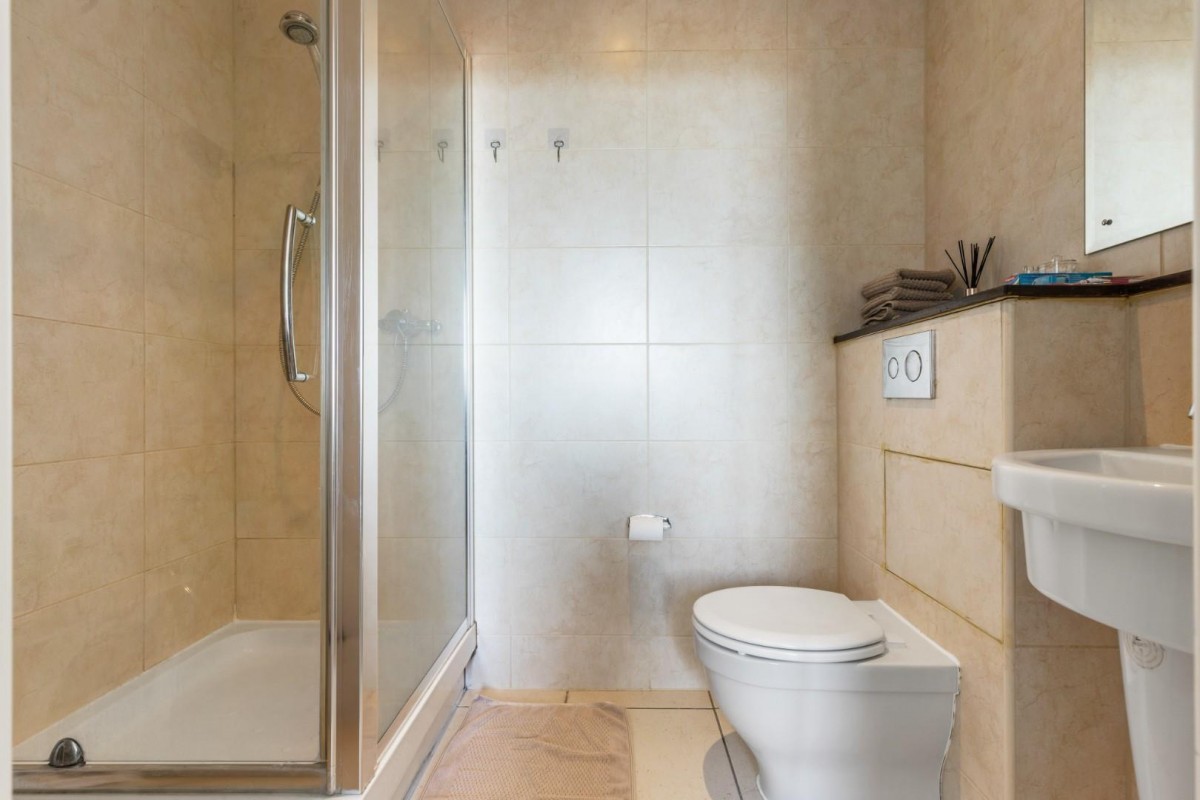 Kelday Heights, Spencer Way, London