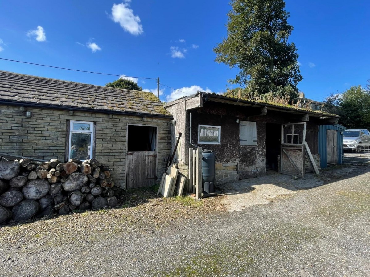 Upper Pikeley Farm, Allerton, Bradford