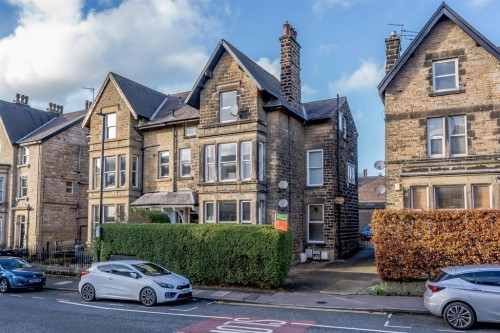 East Parade, Harrogate, HG1 5LR