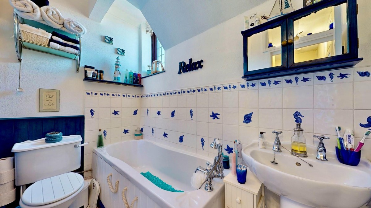 Chittys Lane, Dagenham, RM8