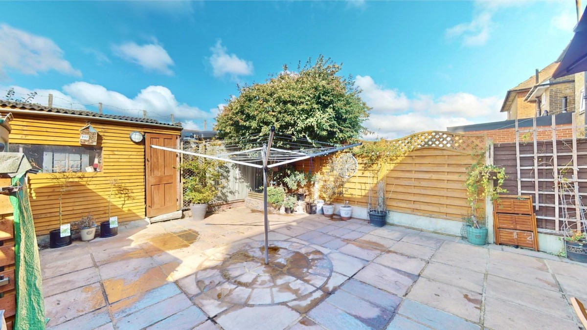 Chittys Lane, Dagenham, RM8