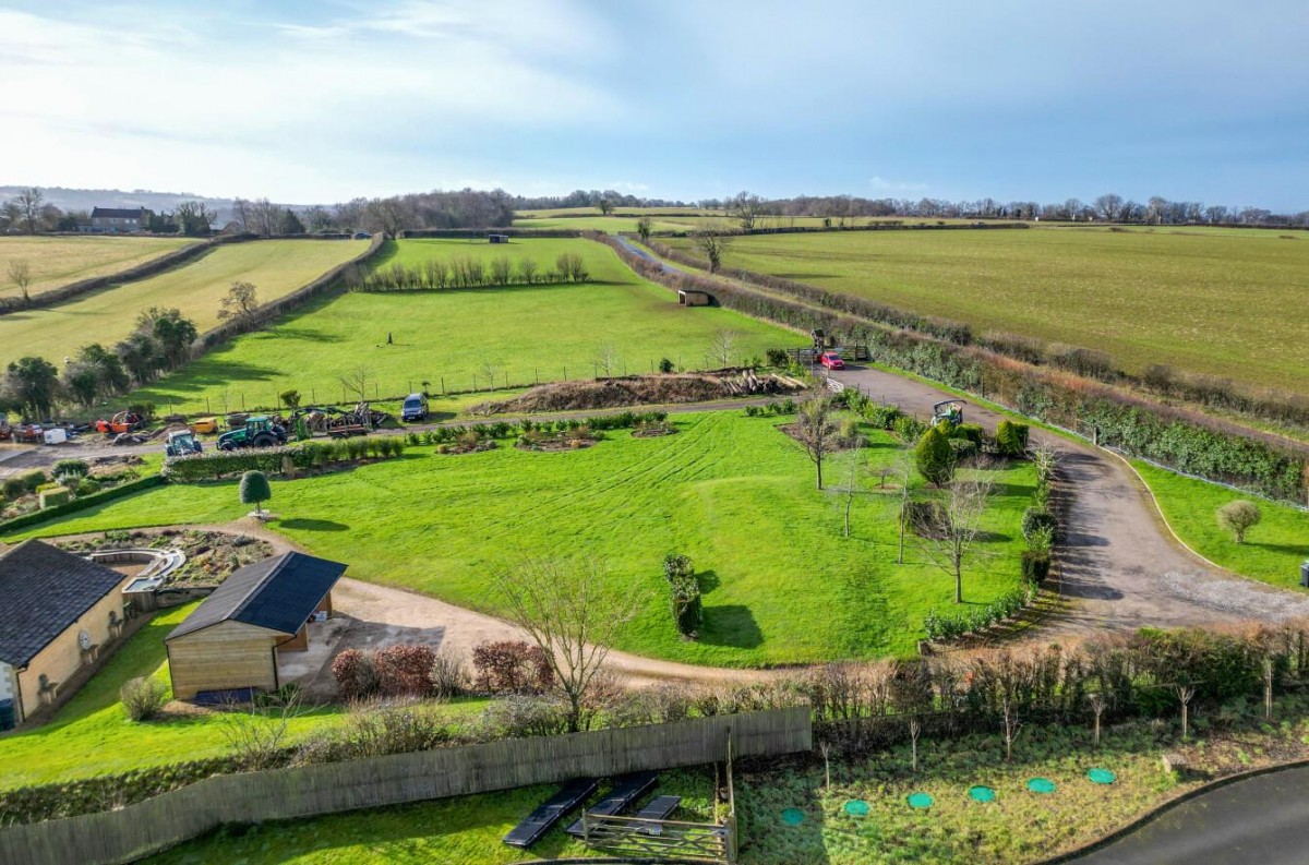 Nympsfield, Stonehouse