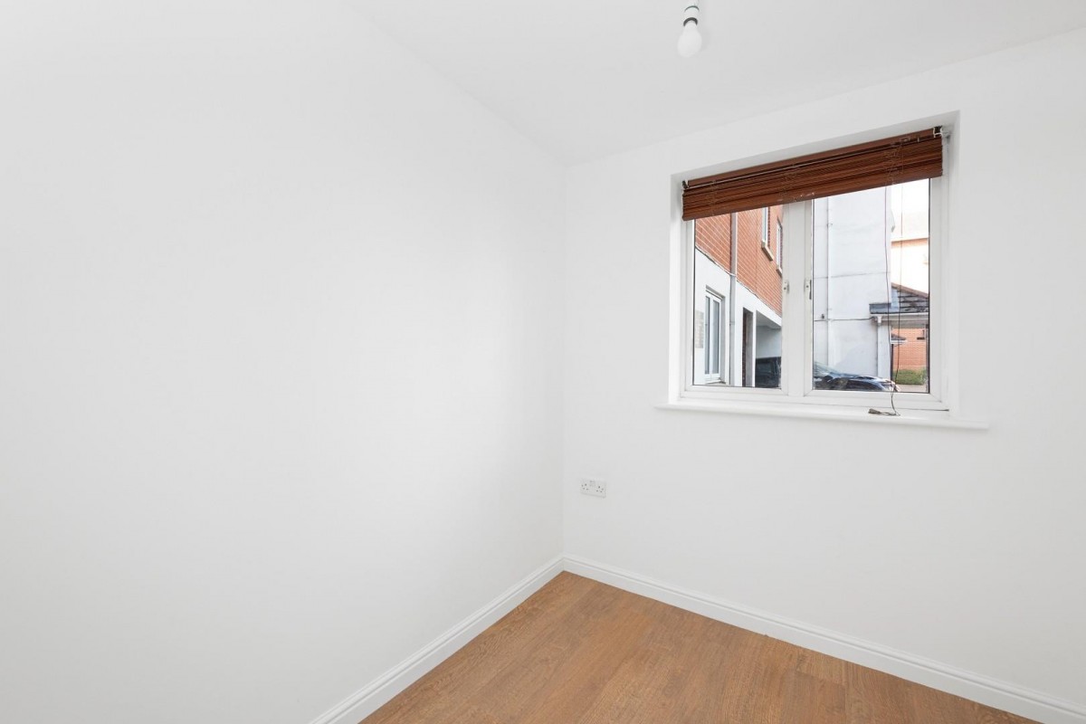 Hermitage Close, London