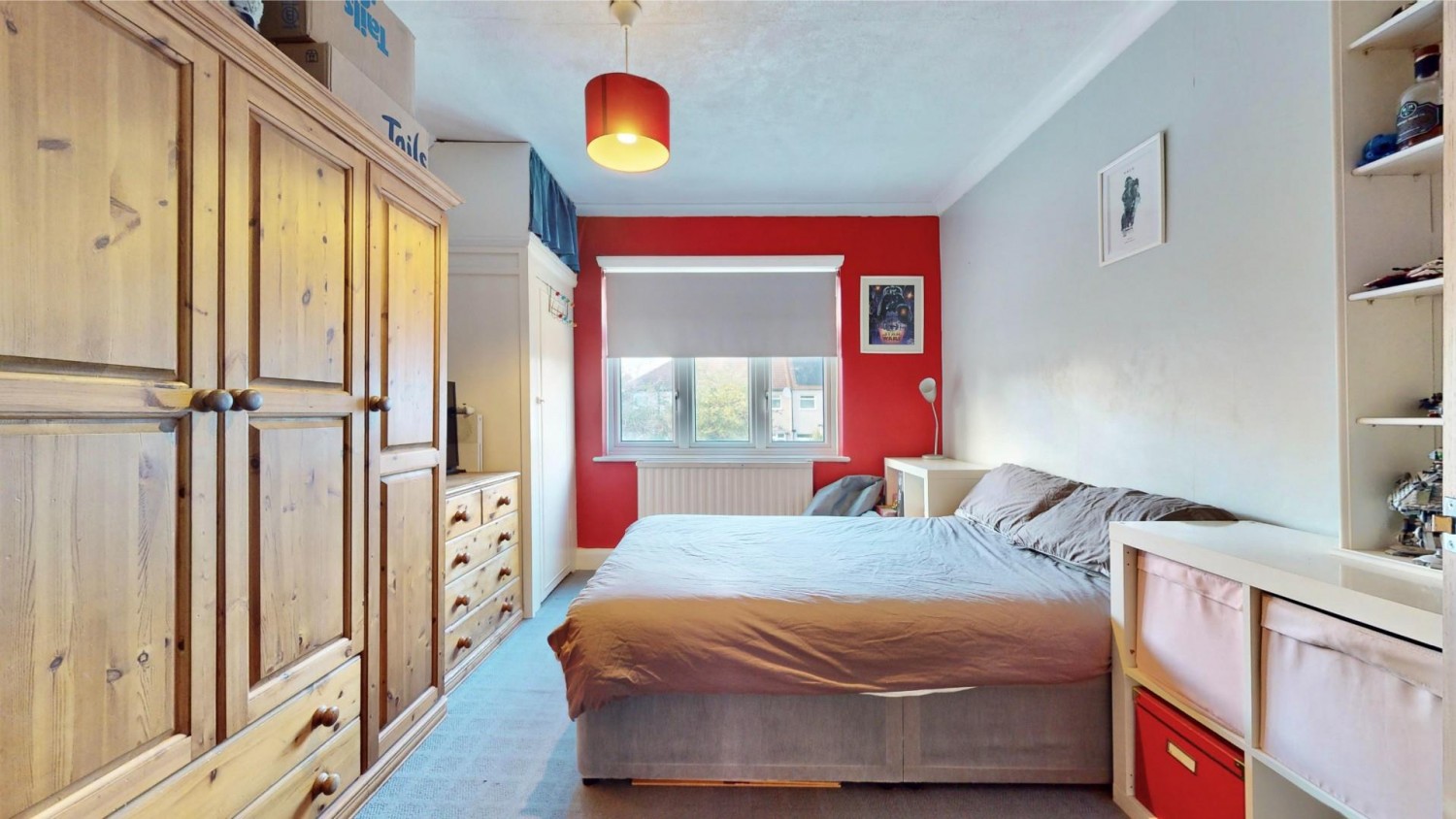 Mount Road, Dagenham, RM8