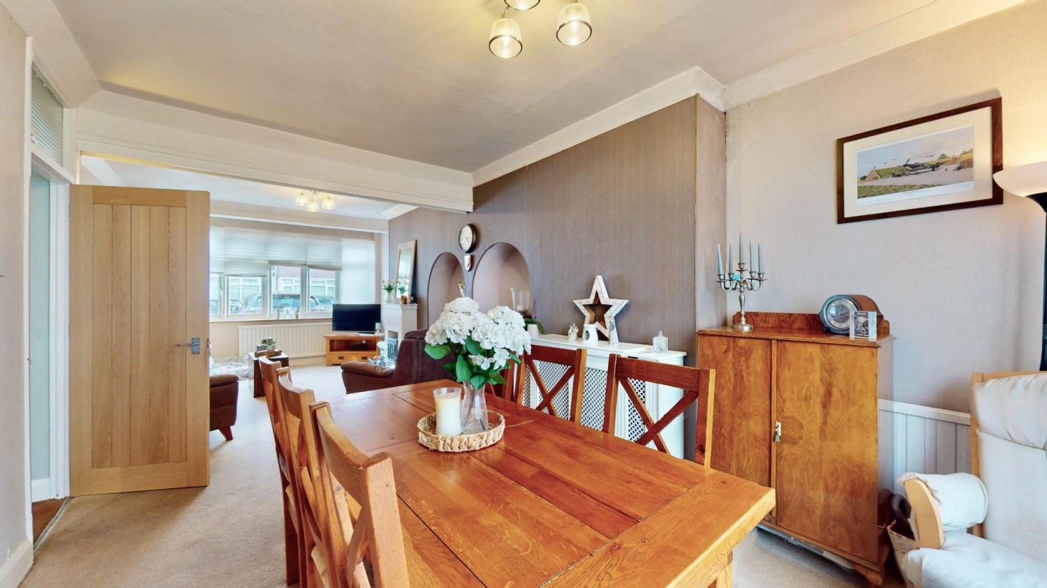 Mount Road, Dagenham, RM8