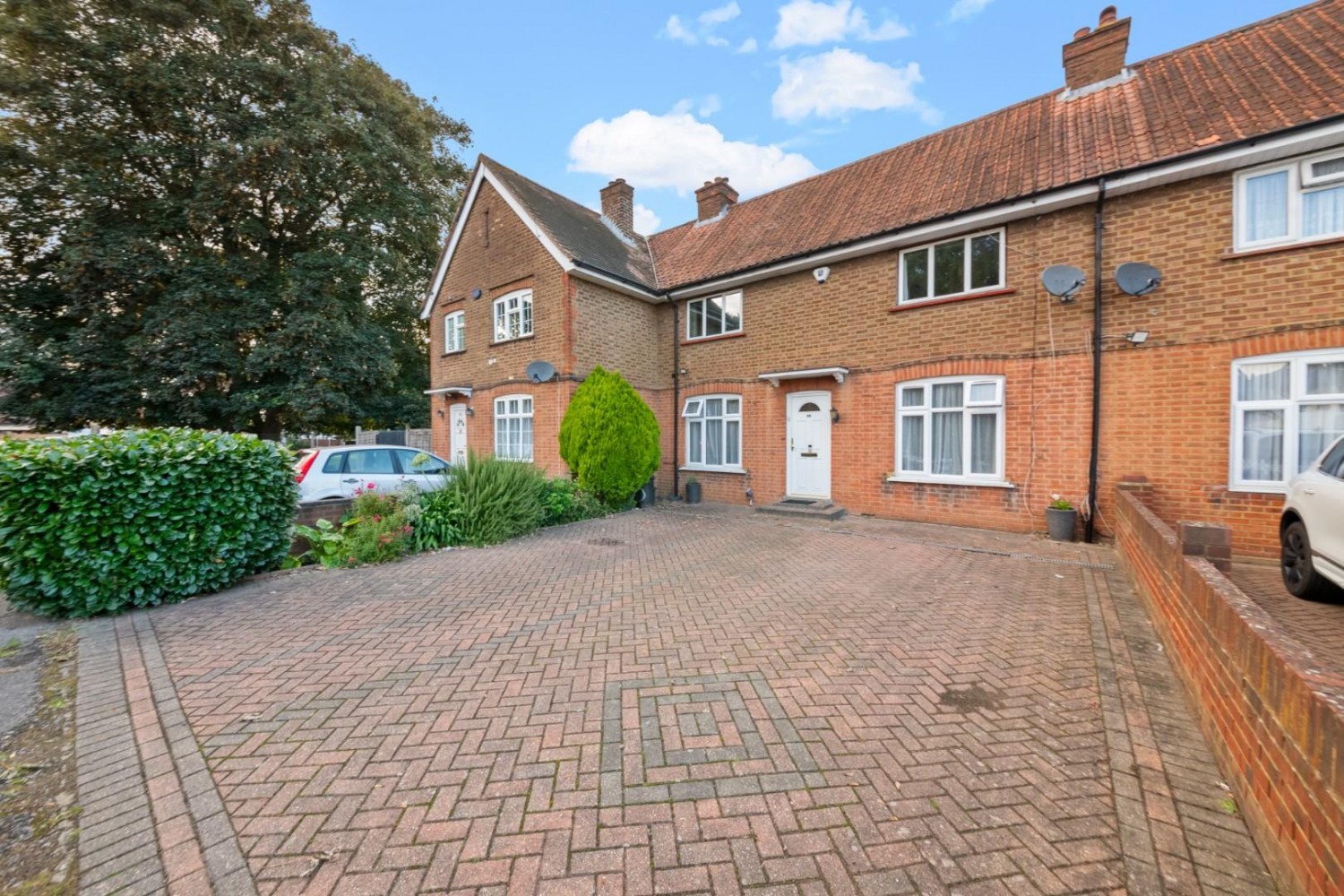 Kingsway, Hayes, UB3 2TZ