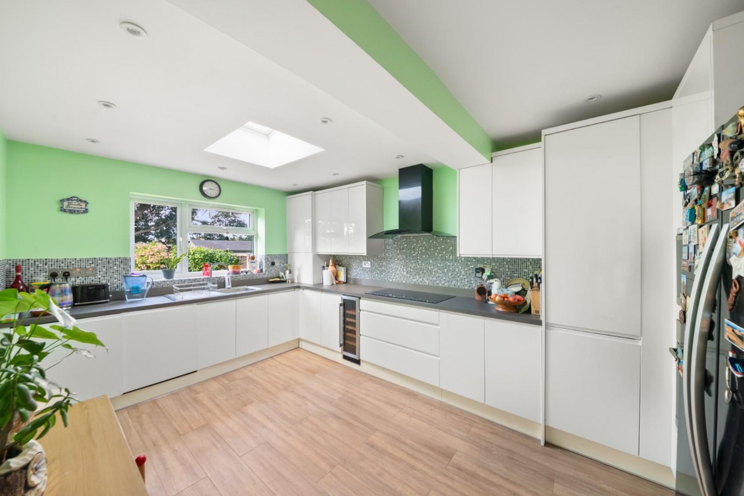 Kingsway, Hayes, UB3 2TZ