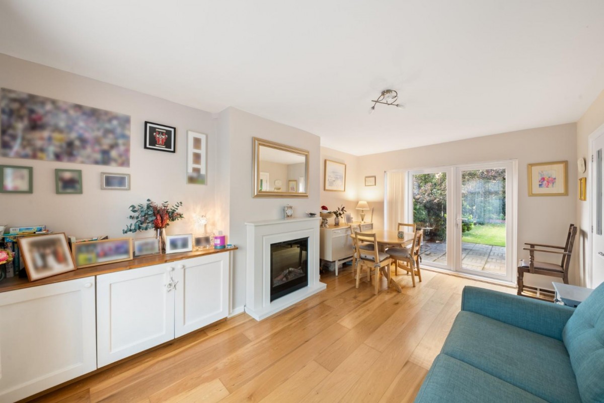 Kingsway, Hayes, UB3 2TZ