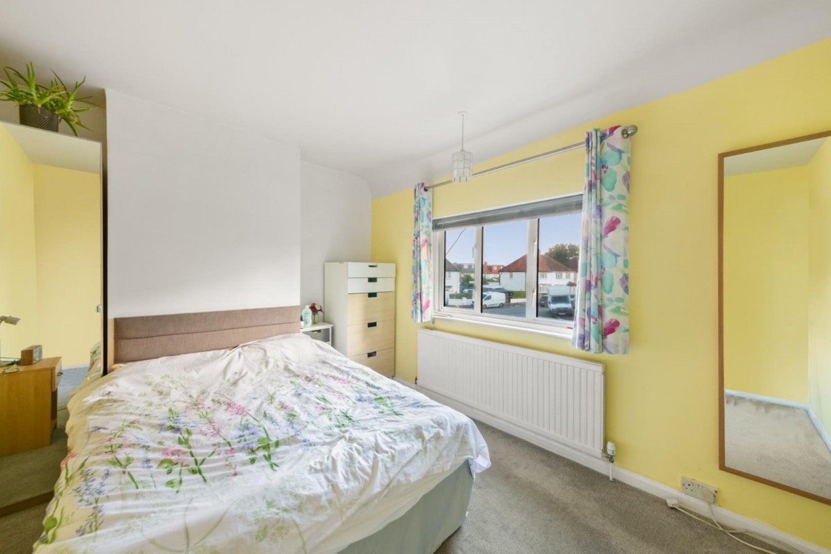 Kingsway, Hayes, UB3 2TZ