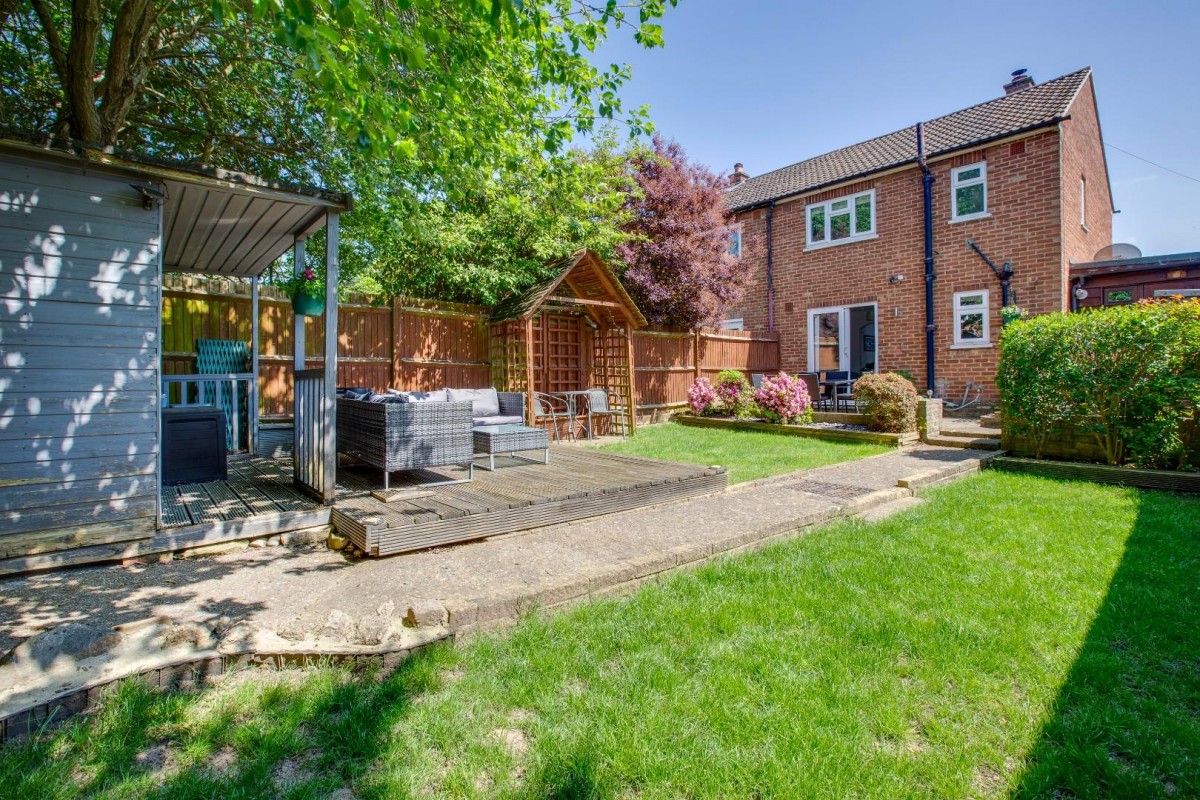 Charsley Close, Little Chalfont, Buckinghamshire, HP6 6QQ