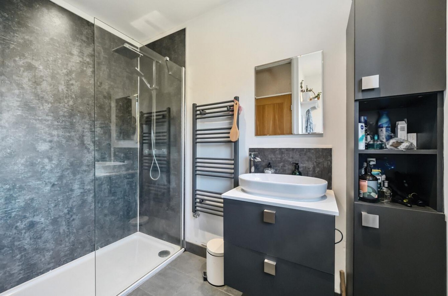 Bedford Grove, Cookridge, LS16