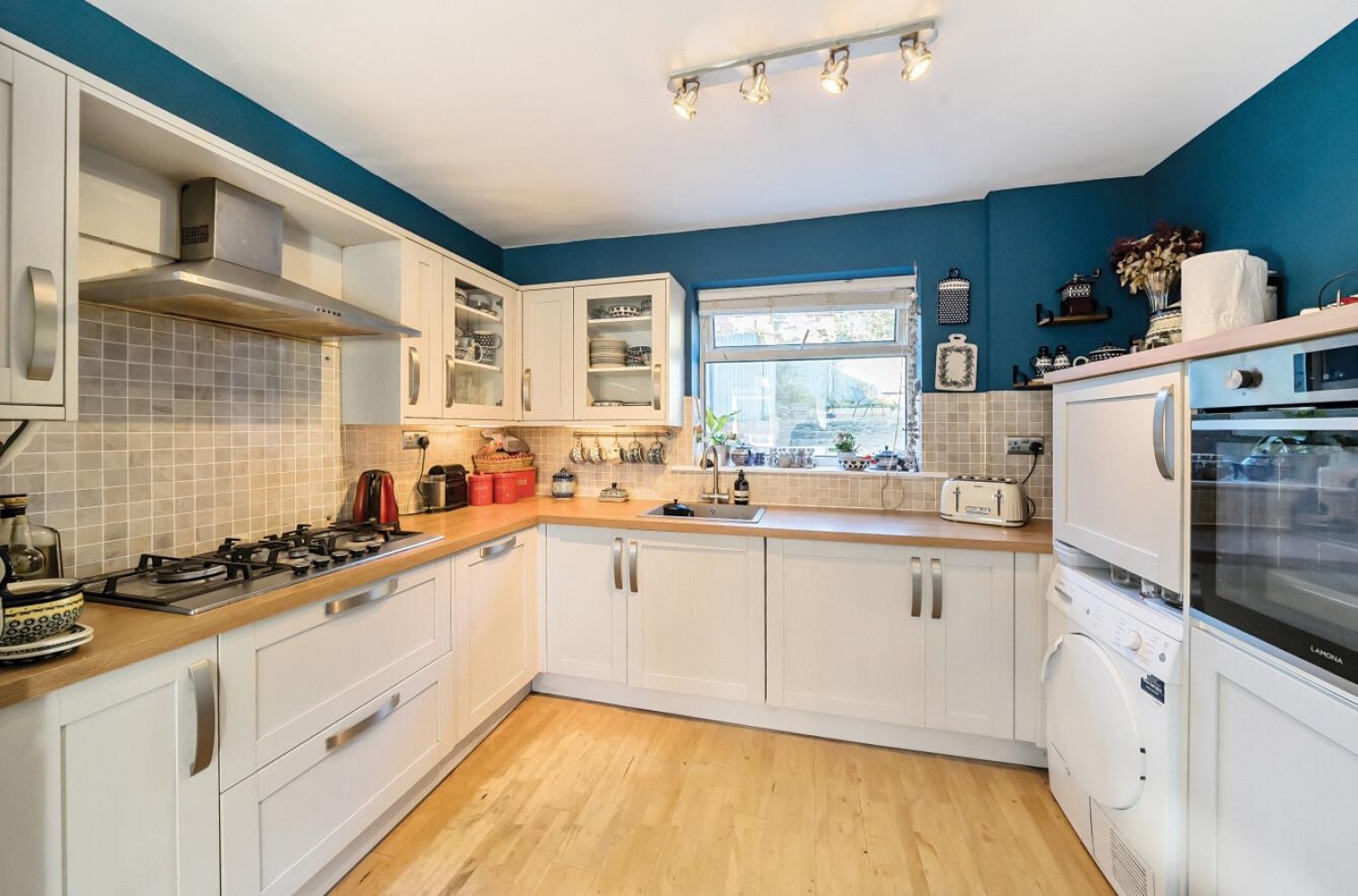 Bedford Grove, Cookridge, LS16