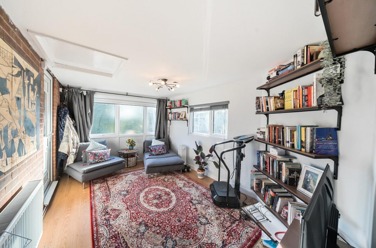 Bedford Grove, Cookridge, LS16