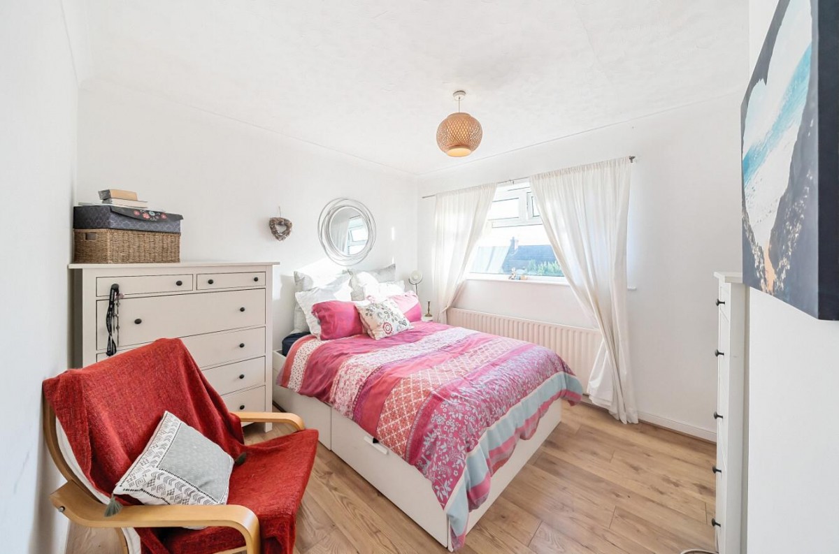 Bedford Grove, Cookridge, LS16