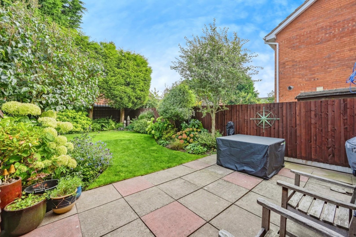 Baskeyfield Close, Lichfield