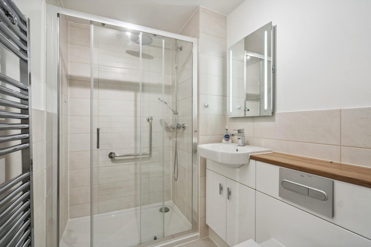 The Broadway, Old Amersham, Buckinghamshire, HP7 0HL
