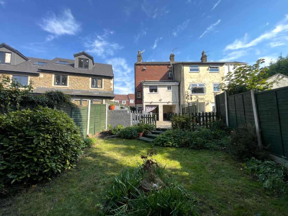 Common Road, Staincliffe Batley