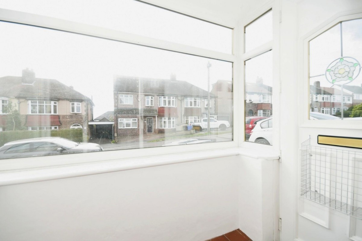 Cardoness Road, Crosspool, S10