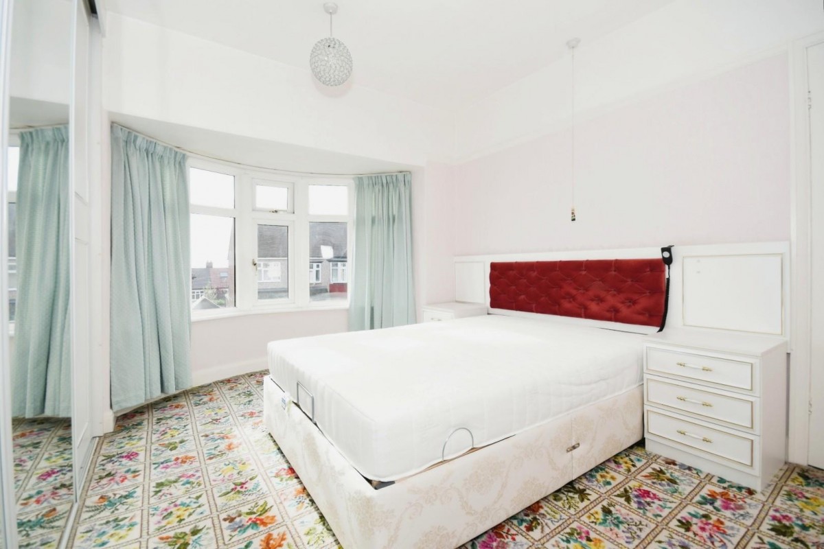 Cardoness Road, Crosspool, S10
