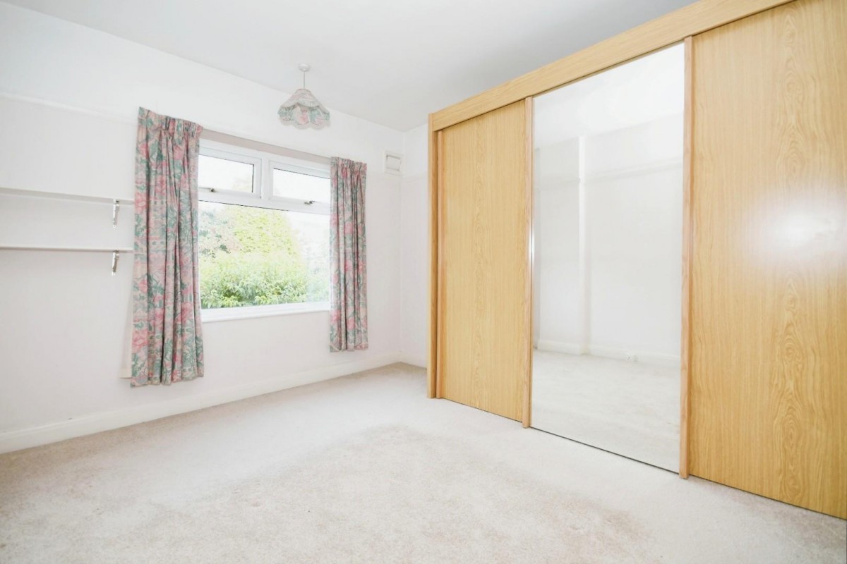 Cardoness Road, Crosspool, S10