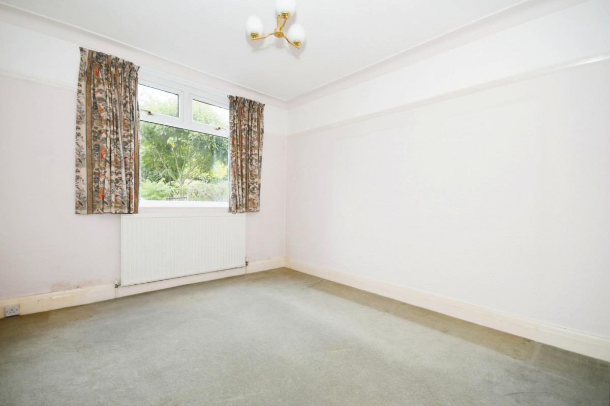 Cardoness Road, Crosspool, S10
