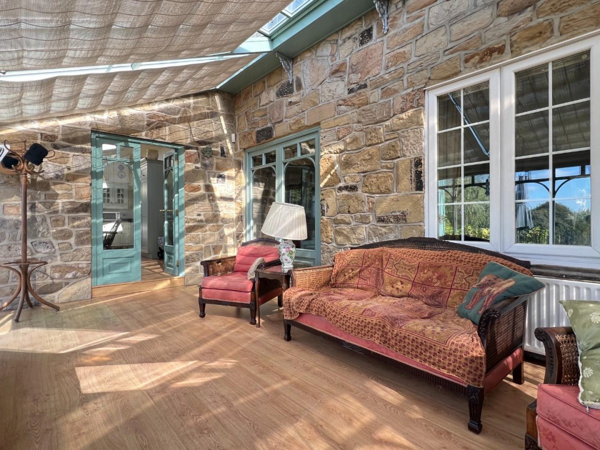 Waterloo Road, Pudsey