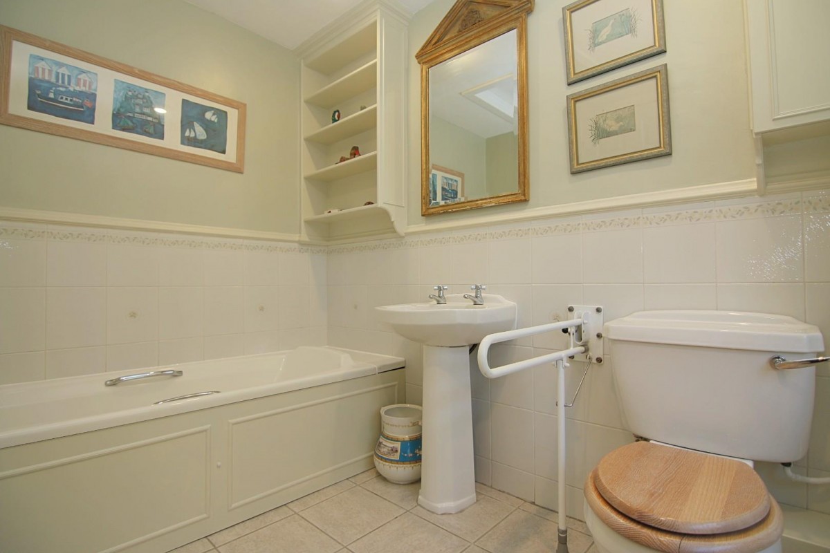 Waterloo Road, Pudsey