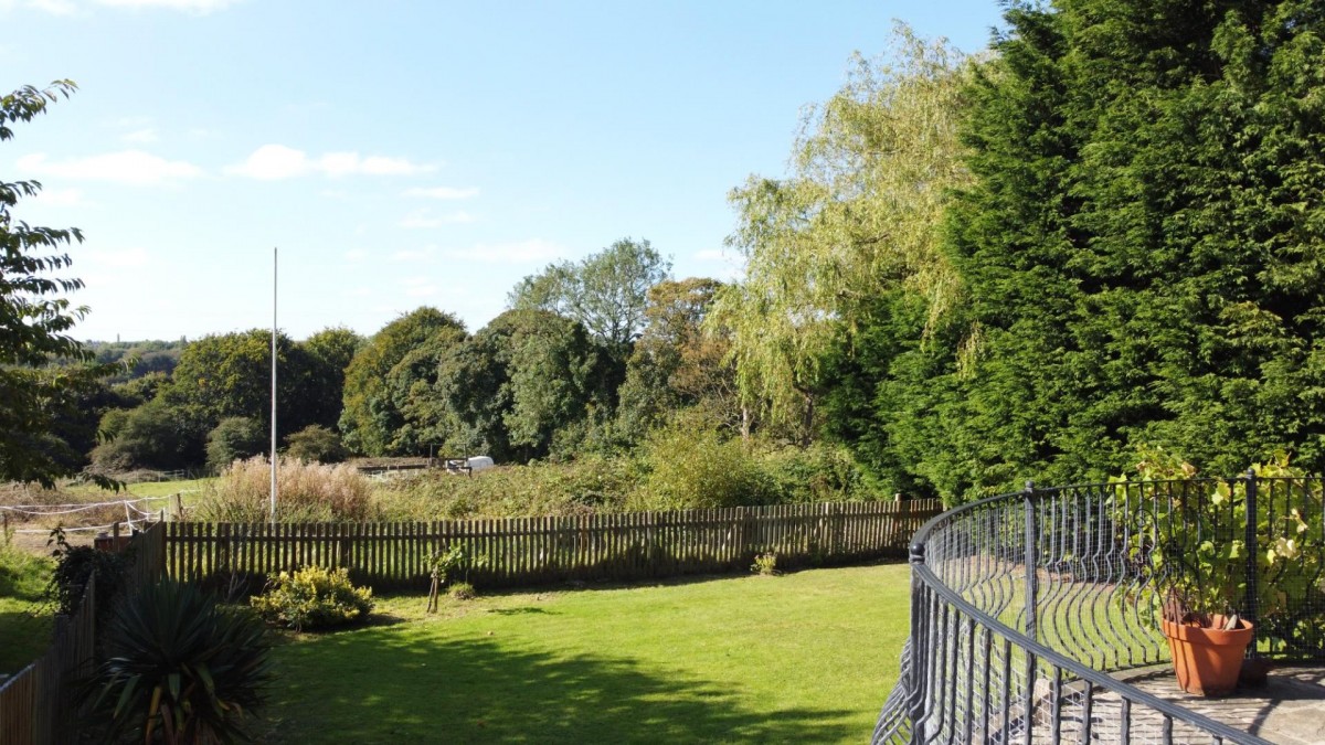 Waterloo Road, Pudsey