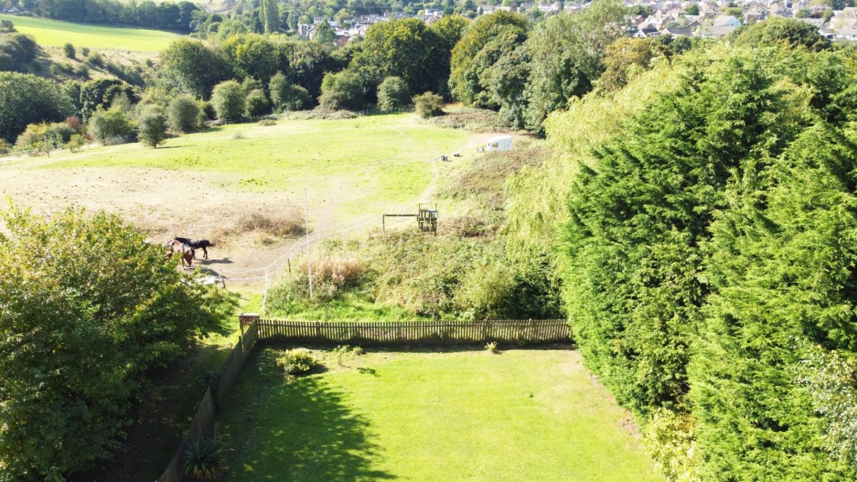 Waterloo Road, Pudsey