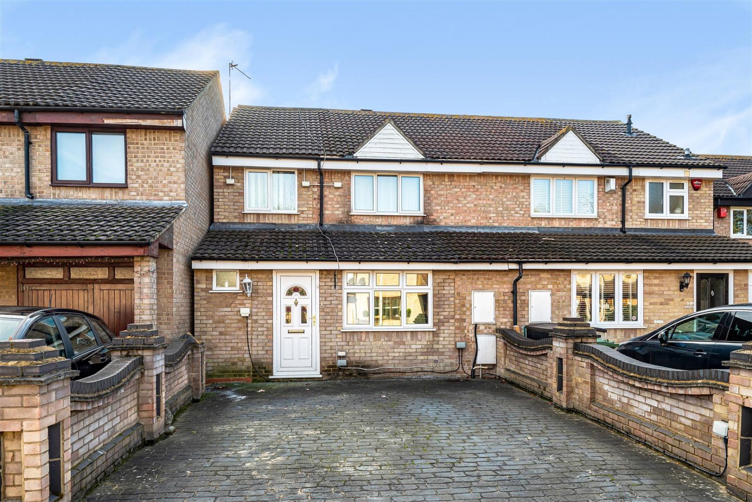 Leathart Close, Hornchurch