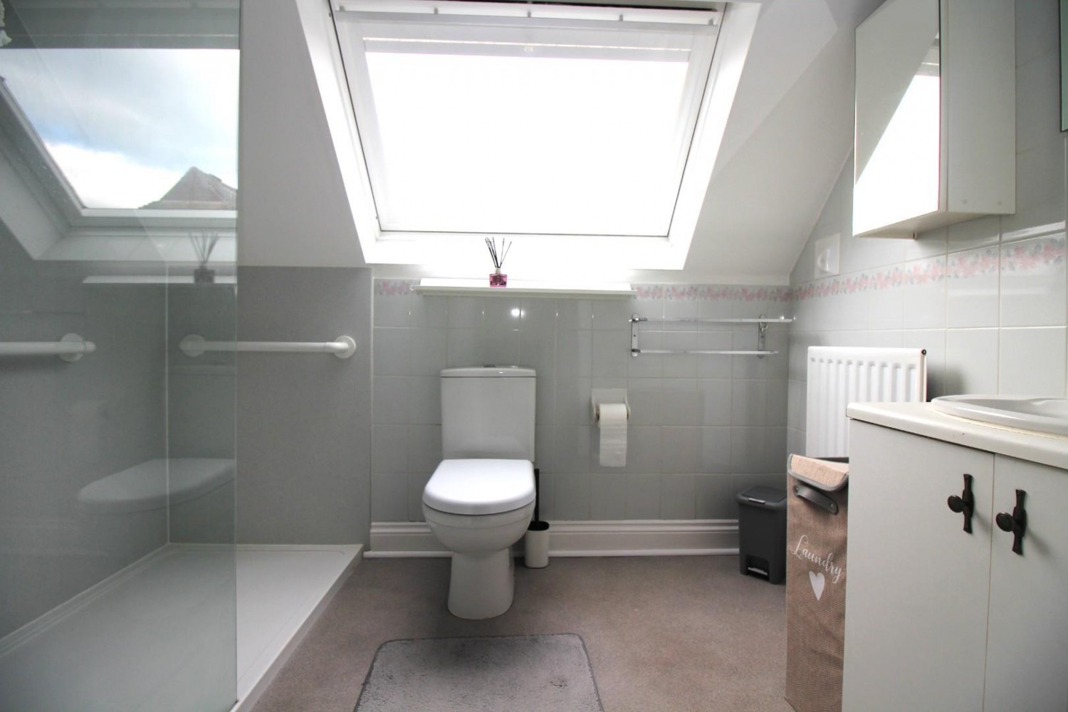 Courville Close, Alveston, Bristol