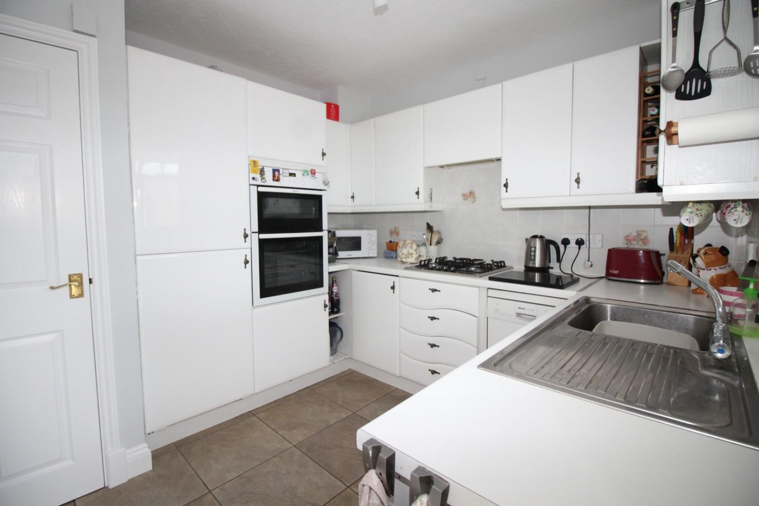 Courville Close, Alveston, Bristol